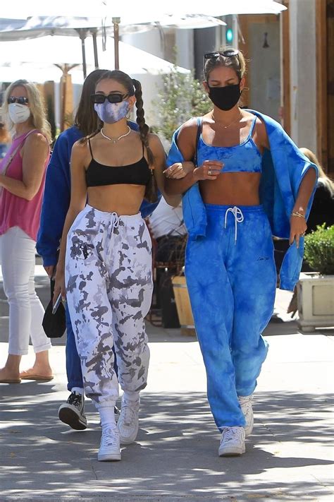 Madison elle beer (born march 5, 1999) is an american singer and songwriter. Madison Beer Shows Off Her Abs in LA (48 Photos) | # ...