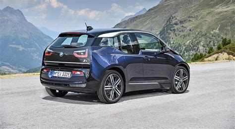 New for 2018, bmw is offering a sportier version of the i3 called the i3s. ACTUALITÉ AUTO : BMW i3 2018 : plus de style et de performance - Luxury Car Magazine