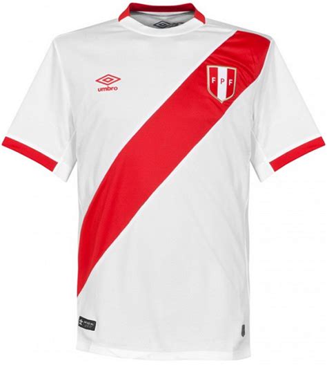 Santiago ormeño ya sabe cómo se decidirá entre jugar con la selección mexicana o perú. Umbro lança novas camisas da seleção do Peru - Show de Camisas