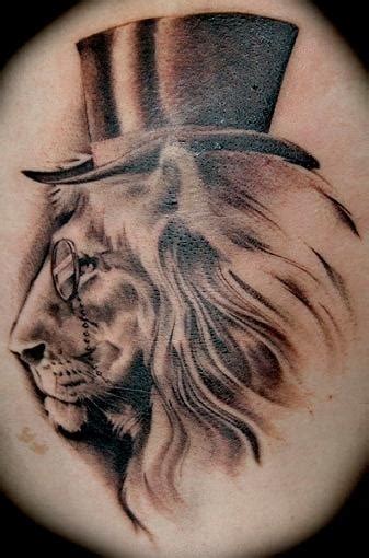 Wrapped with hardwood floors, high ceilings, flat panel tv, and plush leather couches, you're not going to find walls of tattoos to choose and pick from. Dandy Lion by Ian White at Black 13 Tattoo Parlor in ...