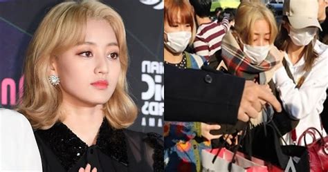 Yes, it seems it's just like mina. TWICE's Jihyo Updates Fans After Her Airport Injury Due To ...