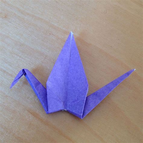 Quadratisches (farbiges) blatt papier (für boden und deckel 2 blätter). Faltanleitung Origami Schachtel Anleitung Pdf / einfache ...