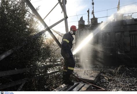 Εκκενώνονται τα νεόκτιστα ασπροπύργου, λόγω της έκρηξης σε βυτιοφόρο. Φωτιά στον Ασπρόπυργο: Καρέ - καρέ η επόμενη μέρα στον ...