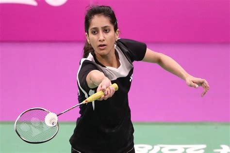 Commonwealth games gold coast 2018 live. Mahoor Shahzad eases into Women's Singles Badminton Round ...