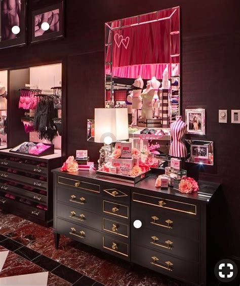 See more ideas about victoria secret pink, victoria secret, pink outfits. Pin by Blake Alexandra Shipley on A5: VS Home Inspo ...