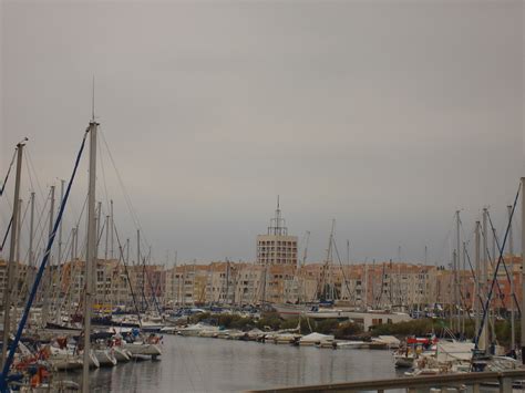 Offering a beachfront location in pals, les dunes' apartments and studios have balconies and sea views. Cap d agde plage des cochons.