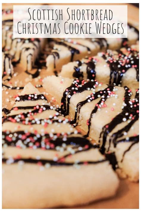 These scottish shortbread christmas cookies look amazing and i am with you when it comes to cutting up the big wedges cause who has time for small slivers of shortbread! Scottish Shortbread Christmas Cookie Wedges | Cookies recipes christmas, Christmas food ...