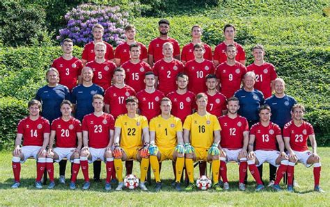 Le danemark a participé 7 fois à la phase finale de l'euro de football. Présentation du Danemark Espoirs pour l'Euro U21 2019 ...