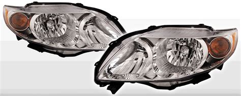 Indicates that the headlight high beams are on.high beam headlamps aid driver visibilty by projecting a bright beam far down the road. Headlights Toyota Corolla 2009-2010