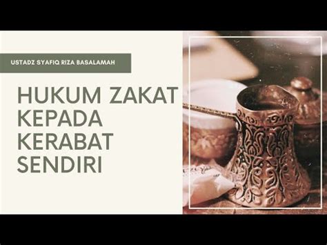 Sebaliknya, bila keluarga terdekat tidak masuk dalam kategori fakir, miskin, atau yang lain sebagaimana kelompok penerima zakat, maka tidak sah membagikan zakat kepada mereka. Hukum Memberikan Zakat Kepada Keluarga Sendiri - Ustadz ...