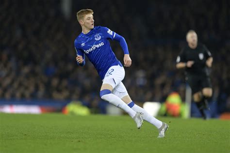 Последние твиты от everton (@everton). 'Showed everyone up': Some Everton fans respond to player ...