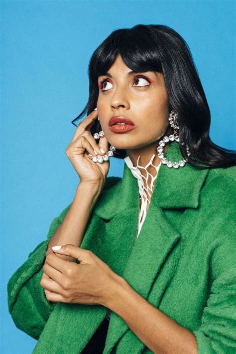 Learn how madelyn cline trained and the workout and diet she uses to bonus: Jameela Jamil â€" Nylon Magazine (December 2018) - 1 ...