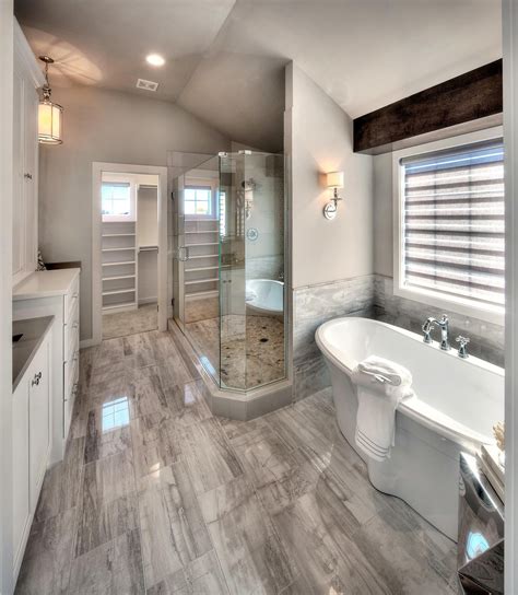 Kohler signature store, 5025 w 119th st hawthorne, overland park, ks 66209. Interiors Photo Gallery | New Homes in Overland Park, KS | Lambie Custom Homes in 2020 | Large ...