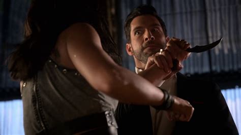 Una vez allí ayudará a la policía a castigar a los más peligrosos criminales de la ciudad. Lucifer 5x03 | Maze vs Lucifer | Maze Tried To Beat ...