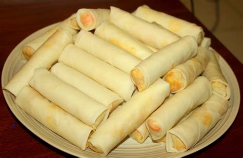 Cara ini akan membuat ketebalan kulit lumpia rata dan kematangannya bisa sempurna. Cara Membuat Kulit Lumpia Lezat Dan Mudah