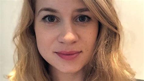 Ms everard left her friend's house in clapham at around 9pm, crossing. Met Police Officer Arrested In Connection With Sarah Everard Disappearance | Complex UK