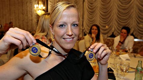Among her achievements as club player are national championships, a silver medal in the ehf women's cup winners' cup. Her er gullet ditt, Karl Erik - sport - Dagbladet.no