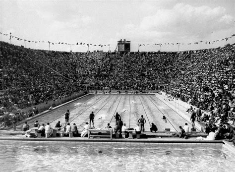 En 1936, el comité olímpico internacional (coi) decide darle los juegos olímpicos de 1936 a la ciudad de berlín. 80 años después de los Juegos Olímpicos de Berlín de 1936