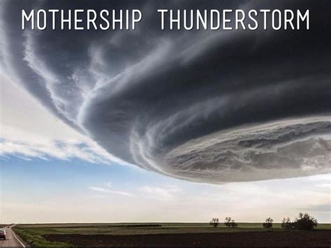 The most incredible storm structure i have witnessed to date. 13 Mind Blowing Photos by kristan.rebsch