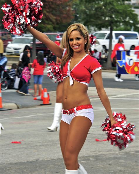 Pro Cheerleader Heaven: Houston Rockets Cheerleaders At A ...
