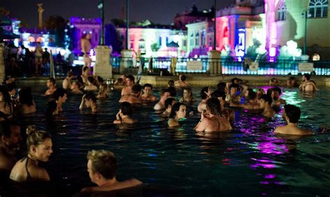 Keep reading for what to expect, photos and tips for visiting. Szechenyi Bath Parties Budapest - Baths - Top Budapest ...