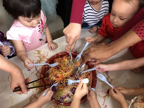 Gong xi fa cai means wish you rich . Gong Xi Fa Cai 2018 #0732 - Montessori Kids Academy