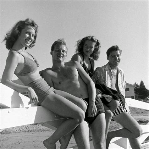 Spring break is quickly approaching, which means it's time to start buying swimsuits for that beach vacay you've been planning all year. Spring Break in Southern California, 1947 ~ vintage everyday