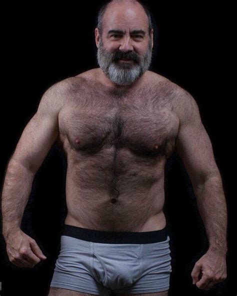 Hairy bellafonte takes it really deep. Ideia por Fabiano Bicudo em Bear and Beard | Homens ...