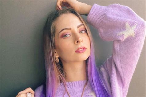 1.averigua la fecha de nacimiento de doña sofía, la reina de españa. Acusan a Youtuber mexicana de distribuir pornografía infantil