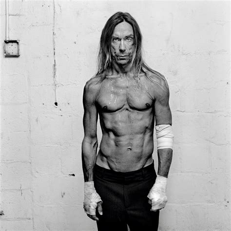 The stooges, pixies, sonic youth und mehr. Olaf Heine - Schlüssel zur Welt | FOTO HITS Magazin