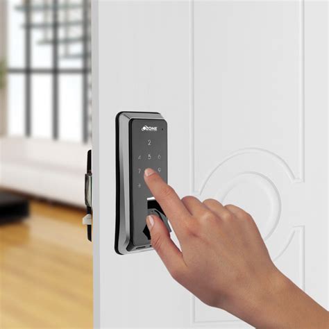 With a quality fingerprint door lock, you will not worry about losing your keys. Keyless Fingerprint Door Lock with Best Security Features