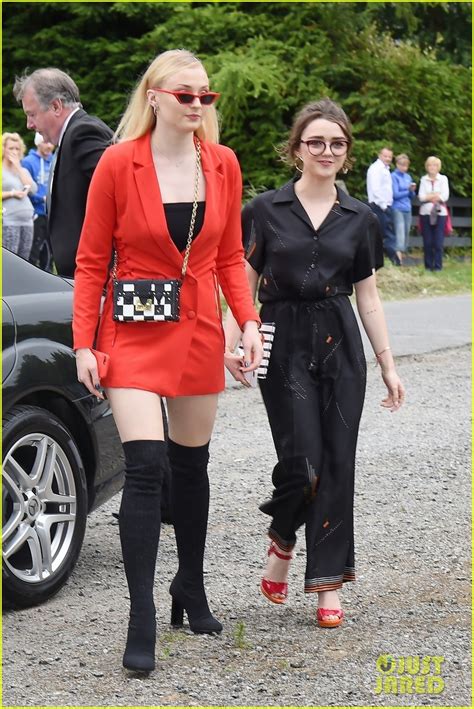 Kit harington and rose leslie finally got married and all your favorite 'game of thrones' stars dressed up for the all the 'game of thrones' players dressed up for rose and kit's wedding and we can't look away. Sophie Turner & Maisie Williams Arrive for Their 'Game of Thrones' Co-Stars' Wedding!: Photo ...