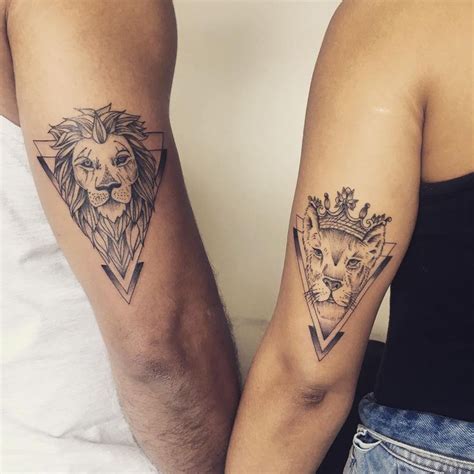 La tendance tatouage qui buzze ! Modèles tatouage couple, Tatouage couple, Coordonnées tatouage