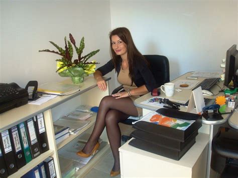 Love sofia matthews, hot nerdy milf. Joy of Tights (aka pantyhose): Give your colleagues a ...