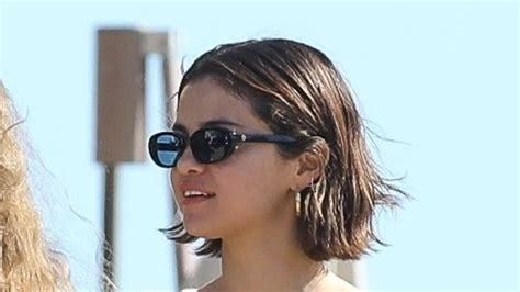 Should bob haircuts be layered? See Selena Gomez's New Blunt Bob Haircut | Allure