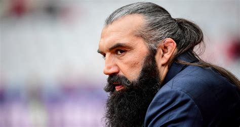 La fin de saison ne lui apporte aucun nouveau titre : Montpellier : Chabal cherche le patron du vestiaire ...