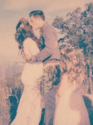 She wanted the photos to stay private, but a certain someone leaked a. Chelsea Houska and Cole DeBoer wedding photos