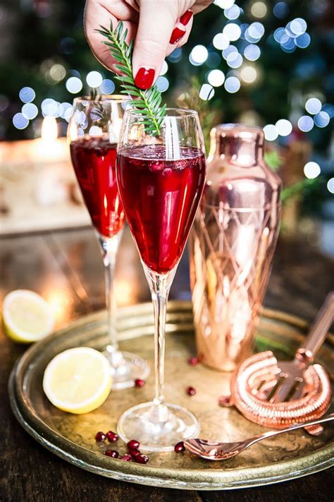 Champagne wedding food frozen cranberries christmas cocktails champagne cocktail christmas entertaining cocktails christmas drinks christmas party. The most delicious and festive looking this Pomegranate ...