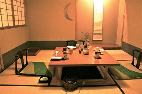 Home decor comfortable house modern japanese dining room sets via maridepedro.com. 20 Trendy Japanese Dining Table Designs