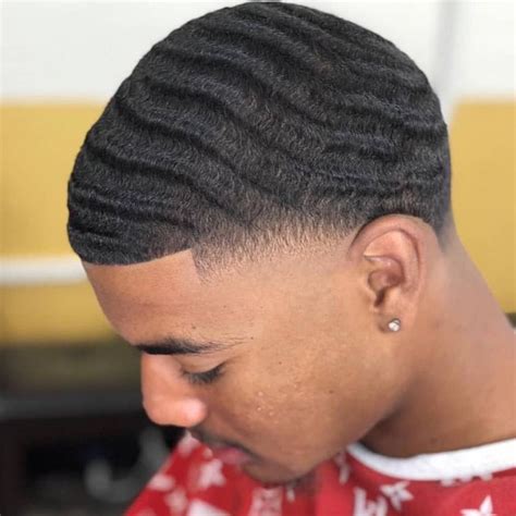 Low fade on 360 waves for beginners. |pin: @dobriin| sc: @dobriin| ig: @dobriin| | Waves ...