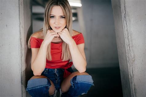 #danke #spiethandwensky @spieth_wensky für die neue. MUSIK IST VERBINDEND: Melissa Naschenweng - Virtual Design ...