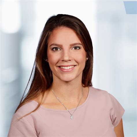 Frankfurter volksbank eg (germany) company profile: Fabiana Martens - Geschäftskundenberaterin - Volksbank ...