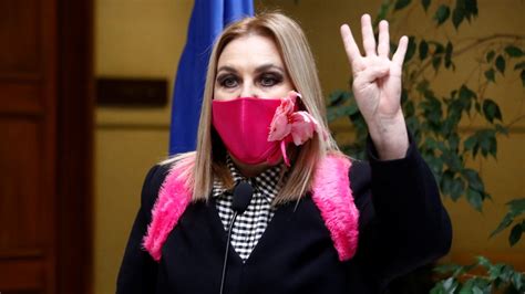 A través de redes sociales, la diputada del partido humanista pamela jiles, una de las impulsoras del cuarto retiro de fondos de afp hizo un llamado a sus seguidores a pedir el cuarto retiro. Diputados ingresan proyecto de cuarto retiro de fondos de ...