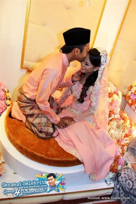 Like & follow kami di: shaeis and theGenk style: Siti Sarah and Shuib Sepah, has ...