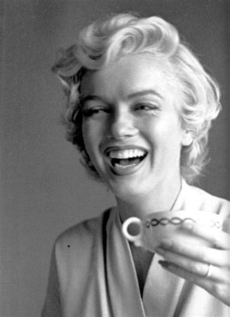 Snac is an aggregate of biographical information about people, both individuals and groups, who created or are documented in historical resources. Pin von Toxic☠Glam💋 auf Marilyn Monroe | Norma jeane ...