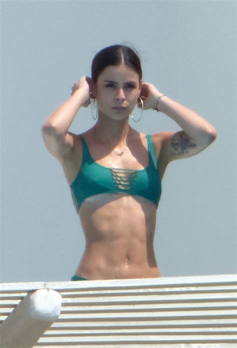 Seit anfang 2020 munkelt man in der öffentlichkeit, dass lena und mark forster mittlerweile ein liebespaar sind. Lena Meyer-Landrut Sexy - The Fappening Leaked Photos 2015 ...