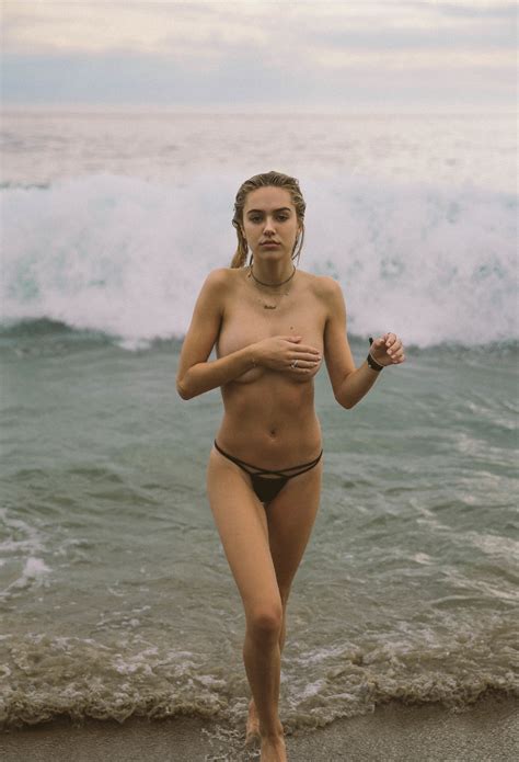 Find & download free graphic resources for postcard design. Delilah Belle Hamlin Sexy & Topless (17 Photos) | # ...