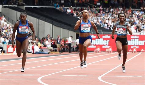 Otra madre que sigue triunfando: Shelly-Ann Fraser-Pryce wins 100m from Dina Asher-Smith in ...