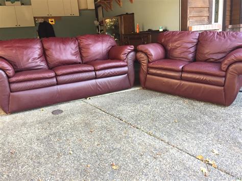 Maybe you would like to learn more about one of these? Burgundy lazy boy leather sofa set Saanich, Victoria