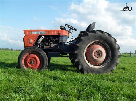 Une finale de coupe du monde et une finale de l'euro mythiques, des tirs au but épiques, des buts de classe et des raclées à l'époque mussolinienne, en 38 confrontations depuis 1910. Same Italia 35 - France - Tracteur image #419768